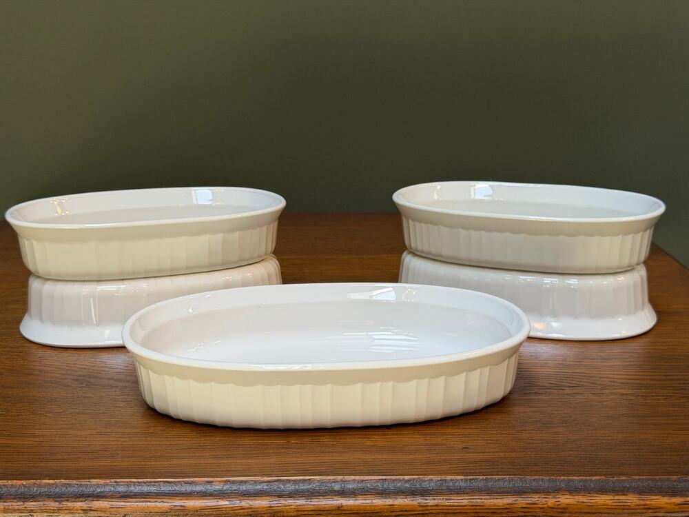 Set of 5 Vintage CorningWare French White Small Casserole Dishes F-15-B F-23-B